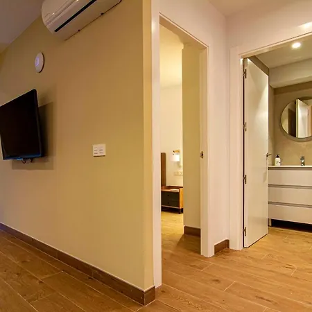 Apartment 1 Abril *
