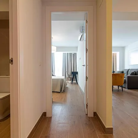 1 Abril Apartment