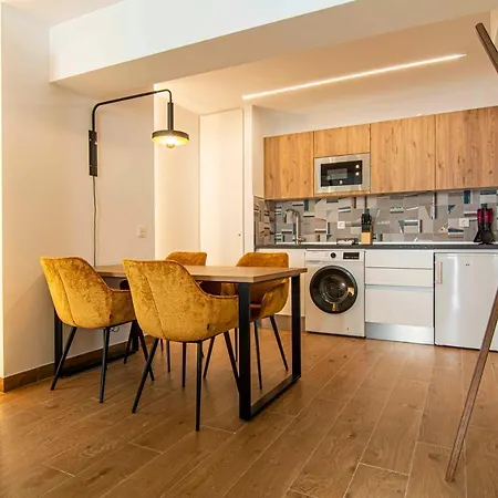 1 Abril Apartment